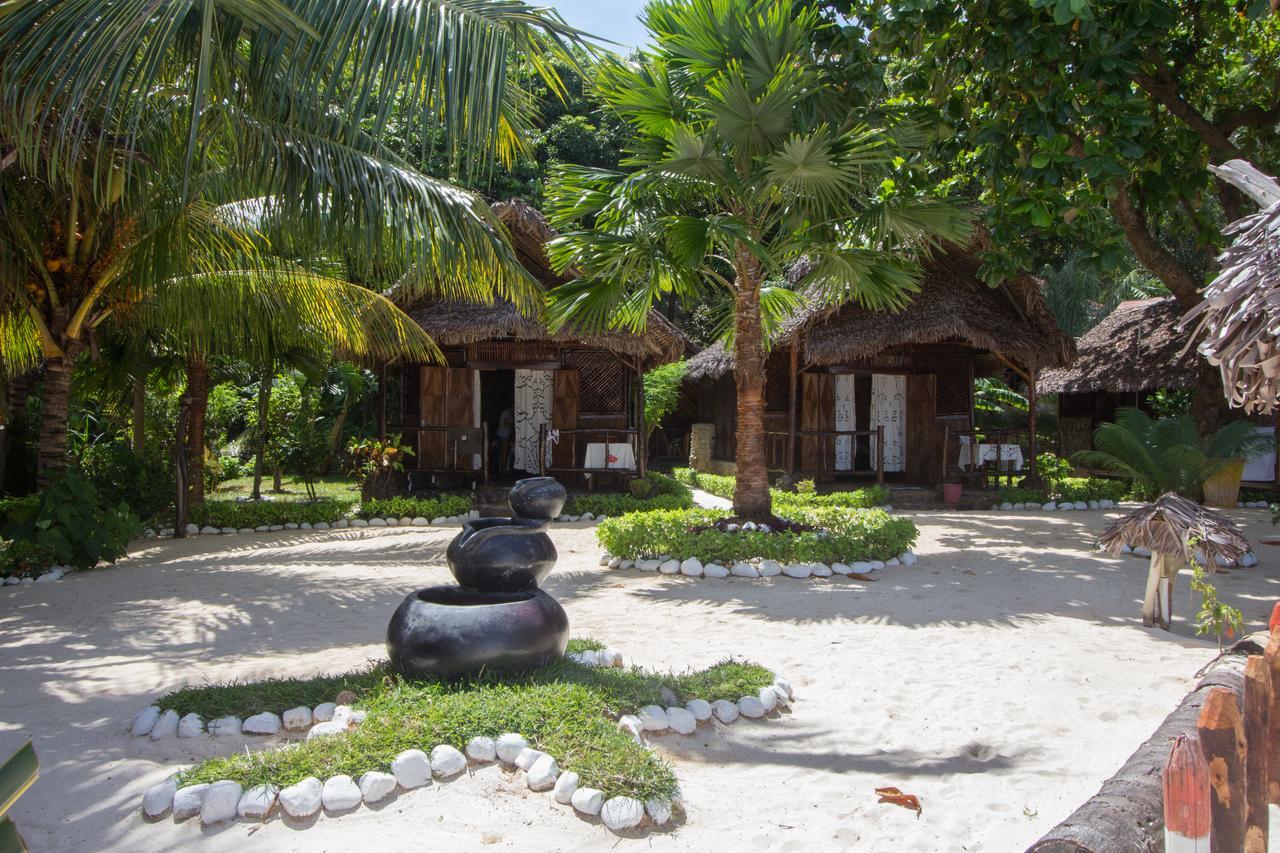 Le Zahir De L'Ile - Iranja Villa Nosy Be Exterior photo